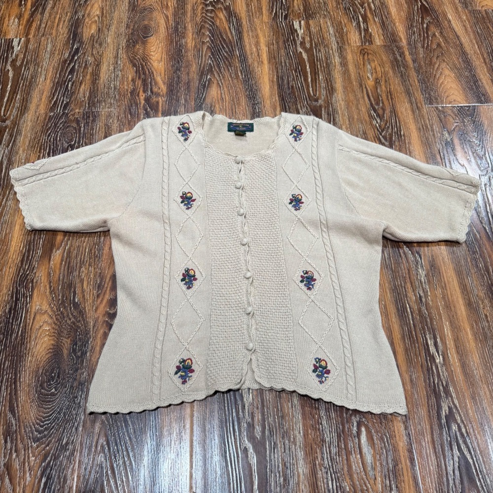 VTG Charter Club L Cardigan Sweater Womens Beige Floral Embroidered Short Sleeve